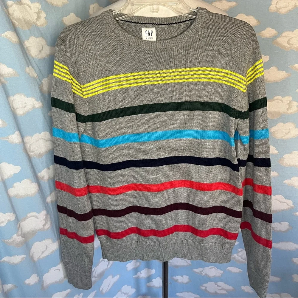 GAP‎ kids crewneck sweater gray with multicolored stripes. Size XXL